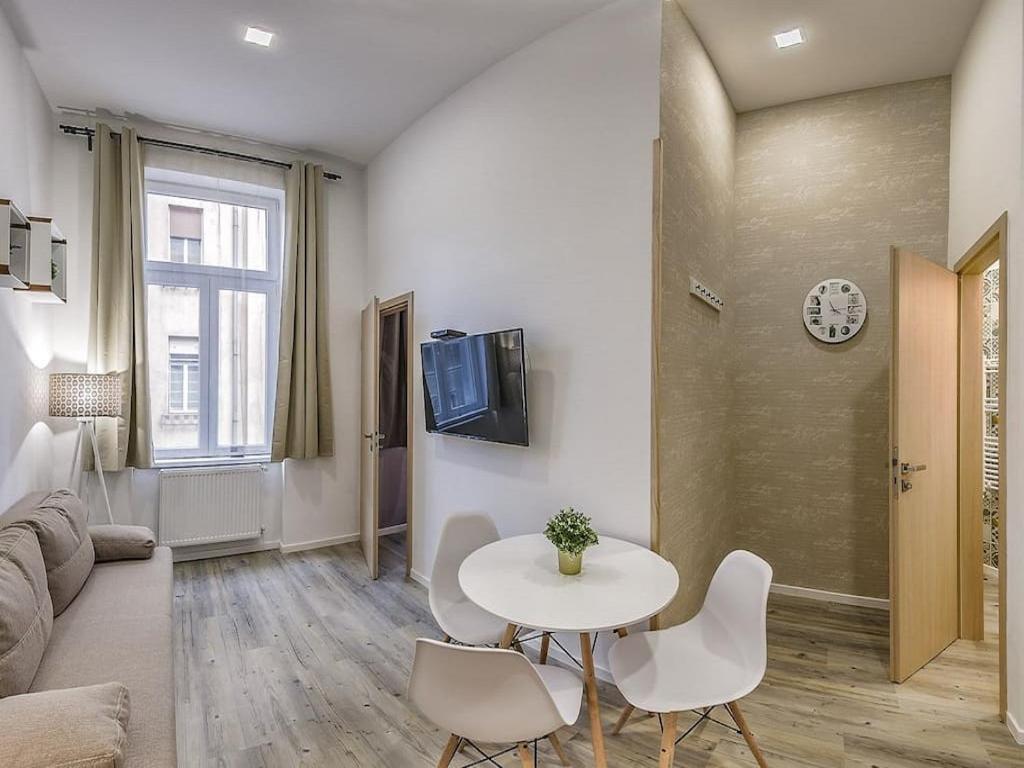 בודפשט Glam Downtown Apartments מראה חיצוני תמונה